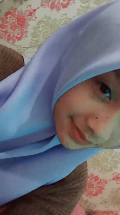 padahal masih ecempeh loh adek cantik ko udah sagnean banget sih tapi enakkeun