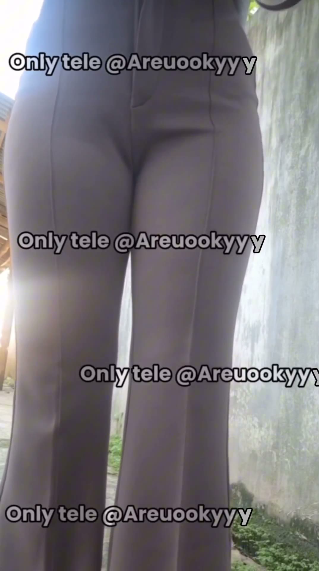 Exhib nungging di pojok sekolah  @Areuookyyy.mp4