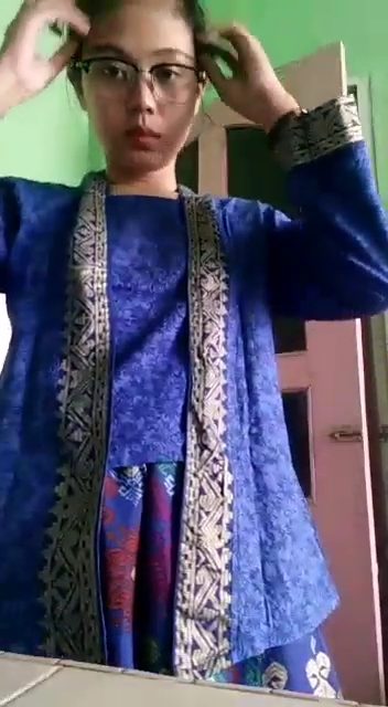kebaya biru lagi di sekolah tiba tiba sange