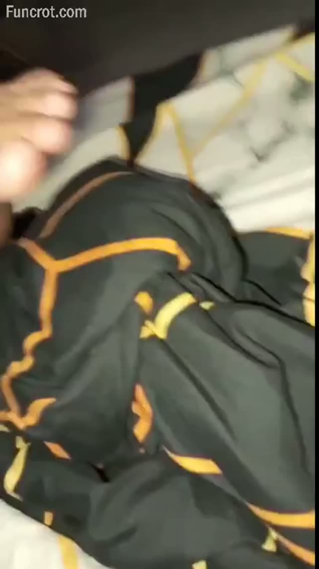 masih sempit ecempeh mekinya belum tumbuh bulu tapi udah diewe sama teman demi gabung sircle